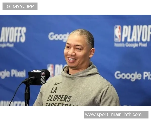 明天对阵雷霆泰伦卢谈小卡和比尔出战情况尚不明朗