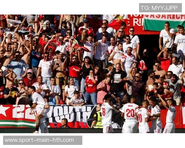 巴萨惨遭重创1-4不敌塞维利亚球迷心碎再添失望