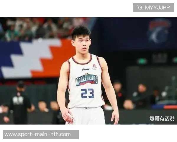 林葳展现高球商和控卫才能英语水平显著提升令人赞叹