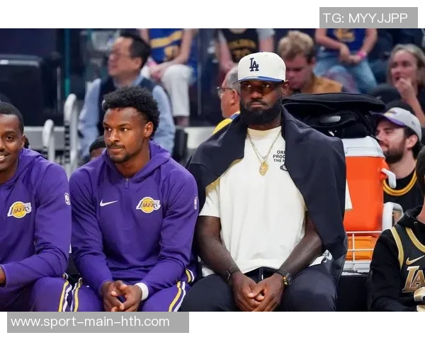 詹姆斯积极训练以防坐骨神经痛复发重点在于恢复体能与状态 詹姆斯积极训练以防坐骨神经痛复发重点在于恢复体能与状态