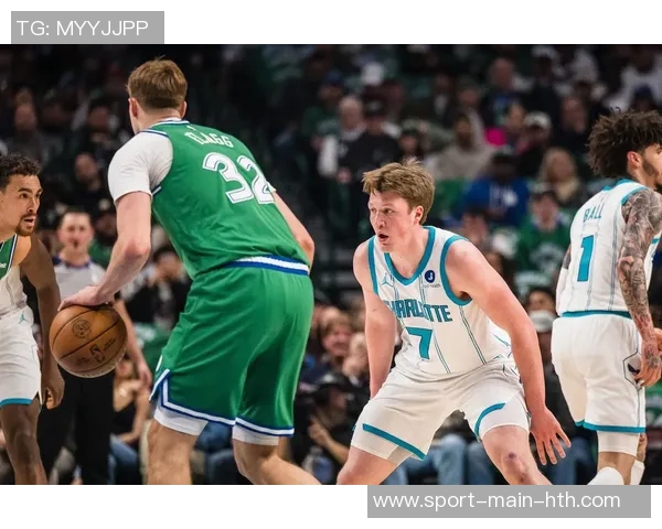 弗拉格今日表现出色砍下33分9板9助期待在圣诞节赢得更多比赛